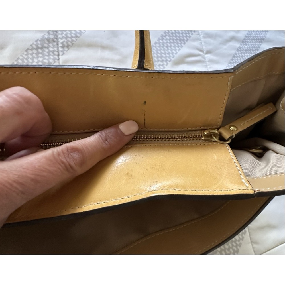 Vtg COACH Hamptons Large Leather Handbag 11555 Yellow Turnlock Tote Work Bag - Picture 13 of 16